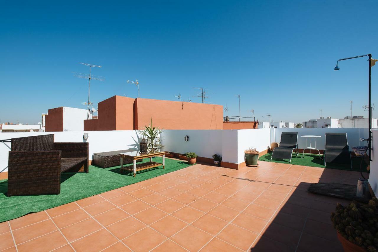 Apartmán Cozy Attic With Terrace- 1Bd 1Bth- San Vicente Sevilla Exteriér fotografie