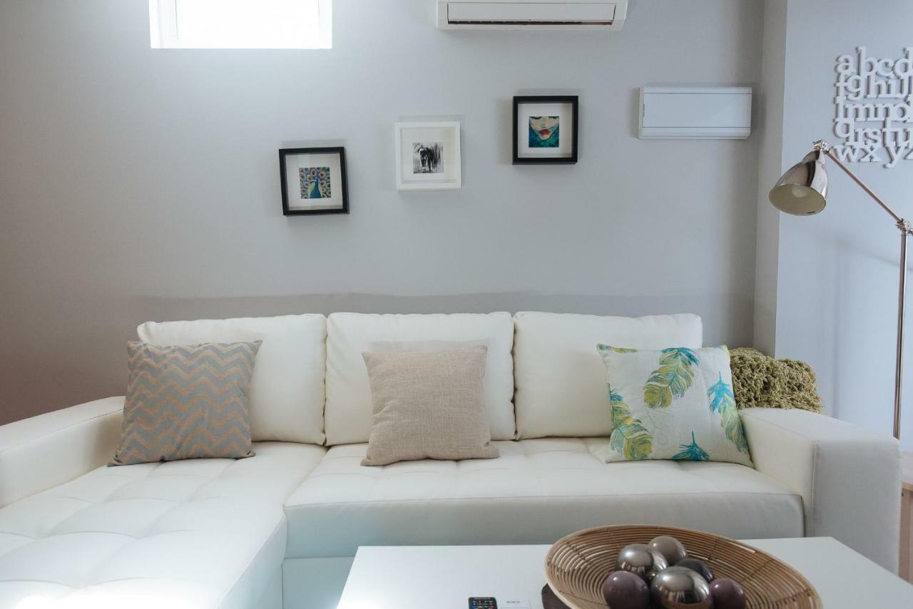 Apartmán Cozy Attic With Terrace- 1Bd 1Bth- San Vicente Sevilla Exteriér fotografie