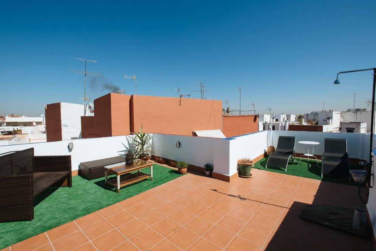 Apartmán Cozy Attic With Terrace- 1Bd 1Bth- San Vicente Sevilla Exteriér fotografie